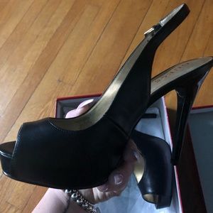 GUESS Peep-Toe Slingback Size 8